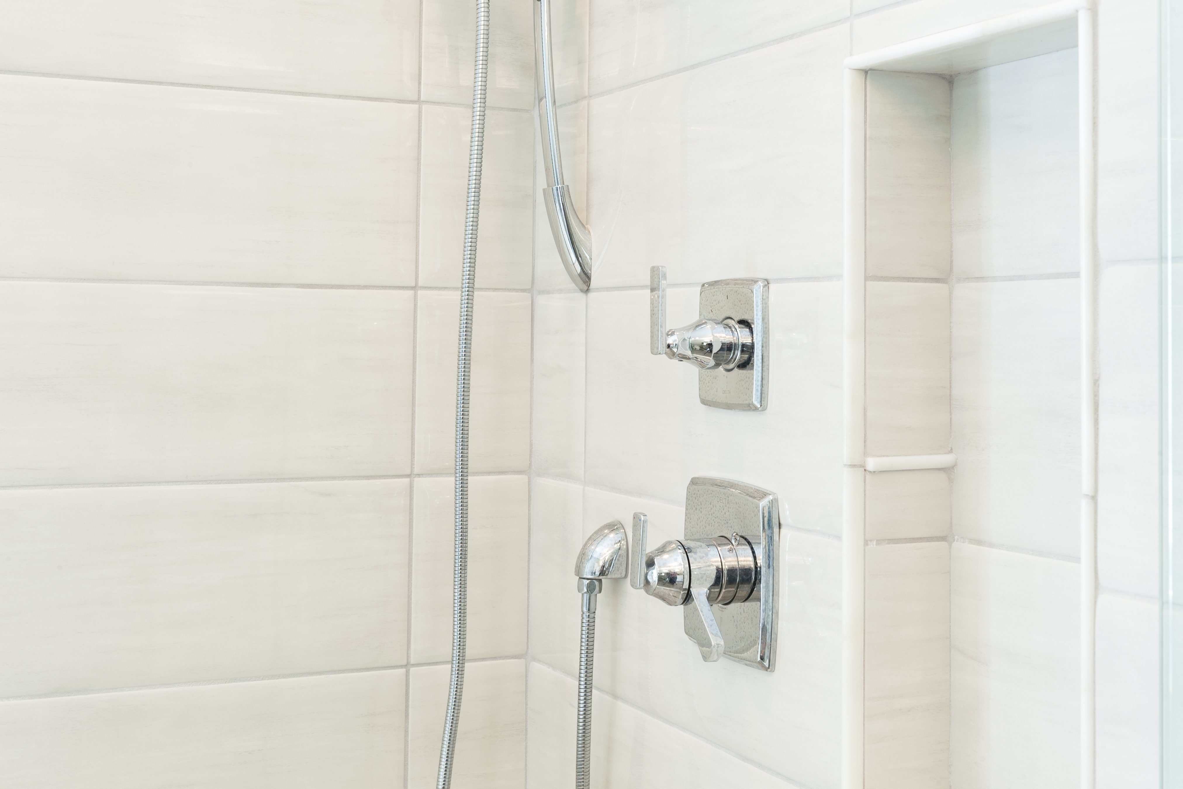 Bright & Spacious Master Bath